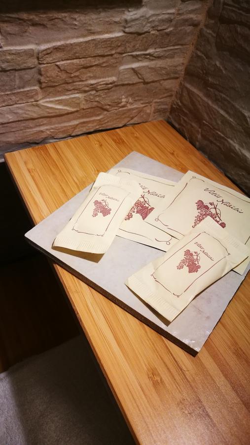 Domus Vinaria Acomodação com café da manhã Nápoles Exterior foto